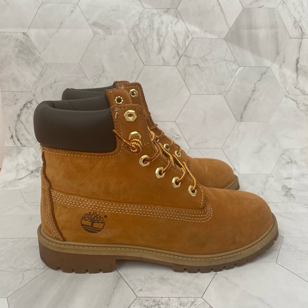 Timberland Waterproof Premium 6 Inch Boot Wheat Nubuck Junior Big Kid Size 5.5